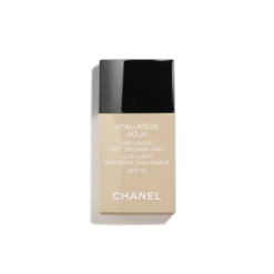 Chanel Vitalumière Aqua SPF 15 Foundation 70 Beige