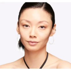 MAC Cosmetics Studio Fix Fluid Foundation SPF15 NC25 8 MAC Cosmetics Studio Fix Fluid Foundation SPF15 NC25 -Vitaal Glam Verkoopwinkel 1013986 3